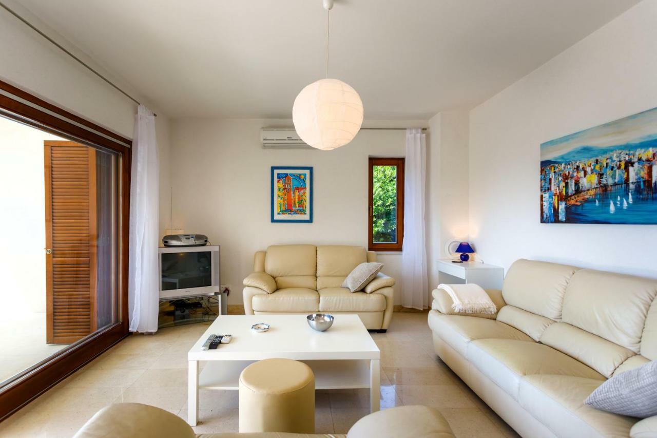 Apartman Jezevac 克尔克 外观 照片